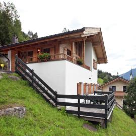 Chalet in Wald im Pinzgau near Ski Area