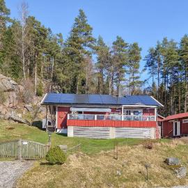Cozy Home In Spekeröd With Sauna, hotel sa Spekeröd