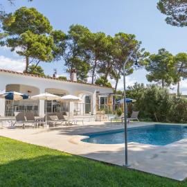 Villa Santo Tomas - Gabriela, Hotel in Santo Tomás