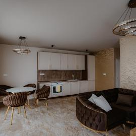 Luxusné apartmány Nad jazerom, viešbutis Košicėje