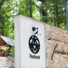 森のRetreat -foresta di luce-, hotel in Hatsukaichi