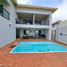 Waveside Guesthouse, khách sạn ở Durban
