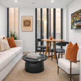 The Courtenay Chic Retreat 1BR Apartment