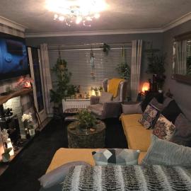 Charming Middleton Apartment sleeps 2, hotel in Middleton