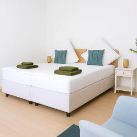 NU2 Urban Stay Neu-Ulm, 3 Schlafzimmer & Balkon – hotel w mieście Neu-Ulm