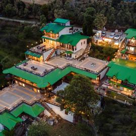 Arkaya Mukteshwar by SuperGlitz Resorts Pvt Ltd, hotell sihtkohas Mukteswar