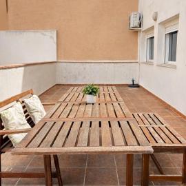 UIM Mediterraneo ATICO Hispanidad 3 Wifi, hotel in Puerto de Sagunto
