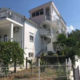 Viola Apartmans Lux, Hotel in Šušanj