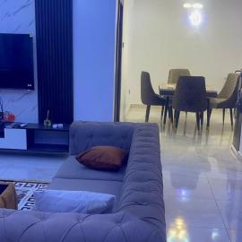 Jamtan Apartments, hotel Auchi városában