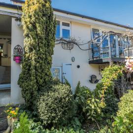 7 The Cedars, hotel in Wotton-under-Edge
