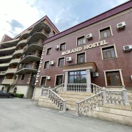 ATB Grand Hostel, hotel in Atyrau