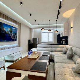 The Minaret View - Luxury 2-Bedroom Apartment
