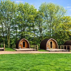 Wyreside Pod 6, Dolphinholme, Lancashire, hotel in Shireshead