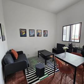 Le QG des Super-Heros ,WIFI , Centre ville, linge