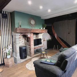 Romantic love room house, hotel in Aix