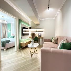 Le Grand Aparthotel Luxury Edition by Glam Apartments - Parking Option, hotel v destinaci Iaşi
