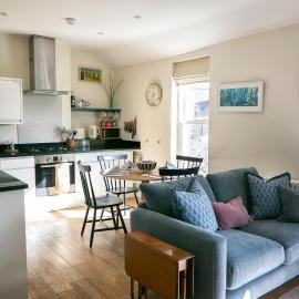 The Green House deluxe 2 bedroom upper floor apartments