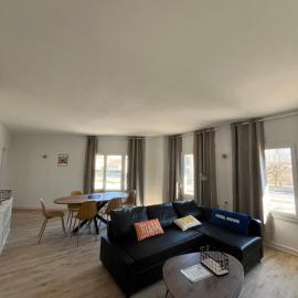 Studio et Appartement Climatisé au centre ville, hotell i Digoin