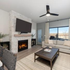 103 Granby Meadow Dr, hotel in Granby