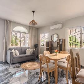 Oz Residence Beach Two-Bedroom Apartment & Free Parking