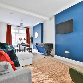 Cosy 3-Bedroom House Near Caerphilly Castle