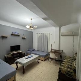 Appartement T3 équipé à Biskra, хотел в Бискра