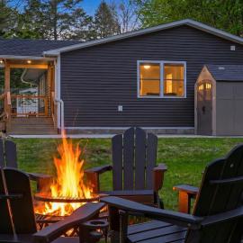 Catskills getaway with all modern comforts, hotell i Kerhonkson