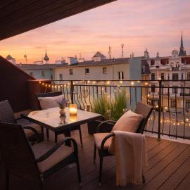 Plac 14- Apartamenty i pokoje w centrum