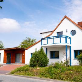 Bungalow Rugia Breege - großer Garten, Hunde willkommen, hotel a Breege