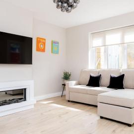Modern flat - Hertford town - Sleeps 3, hotel in Hertford