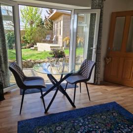 Honeybee Hideaway, hotel a Brompton
