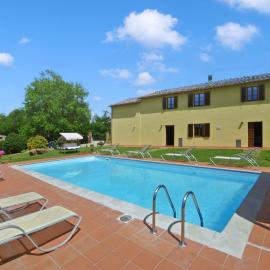 Casa Sofi - Happy Rentals, hotel in Monticiano