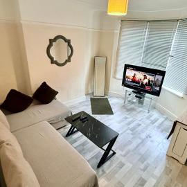 Stirling Steet, hotel din Wallasey