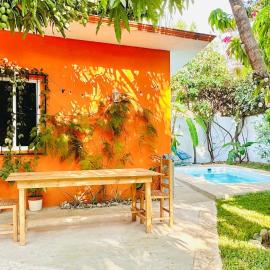 Casa Piña with STARLINK - 2 min walk to the beach