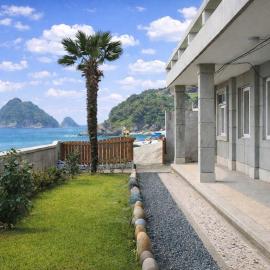 Namhae Padosori Oceanview Pension, hotel in Namhae