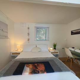 Turtle Cabin, hotel in Papamoa