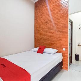 RedDoorz near RSUD Gambiran Kota Kediri, hotel u gradu Pesantren