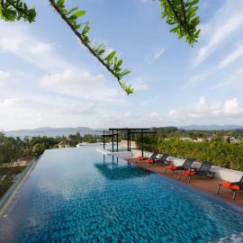 Surin Condo Walk to Beach with Rooftop Pool - C416