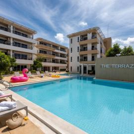 The Terraza Condo 300m to Lamai Beach, hotel en Bophut