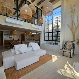 Sunkissed Retreat Beachfront Pool Villa, Hua Hin, Hotel in Hua Hin