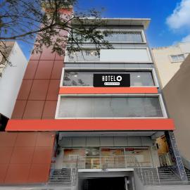 Super Hotel O AMR Planet Mall Hyderabad Formerly R Square, hotel din Maula Ali