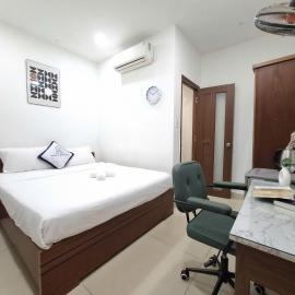 Lunar Stay HCM