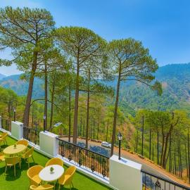Hotel Ambience Hill Nainital - near Bhowali, hotel i Nainital