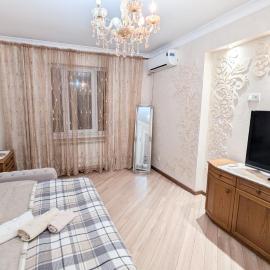 Airport Transit Studio Ночь перед вылетом