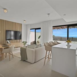 Luxe Penthouse Panoramic Sea View, Spa & Gym