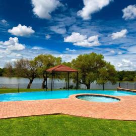 Lekoa Lifestyle Apartment