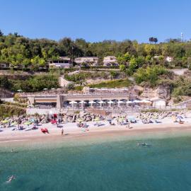 Camping Village Ripari di Giobbe, hotel in Ortona