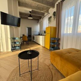 Old Town, The Reward apartment with terrace with a view, Hotel in Staré Mesto
