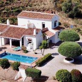 Villa Cala Chica, hotelli kohteessa Cajís