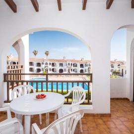 Girasol Garden Superior 2-a, hotel in Menorca